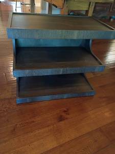 lot 1029 image: Bookcase.  24 x 28 x 16