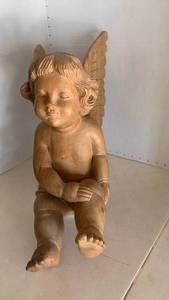 lot 1128 image: Carved Wooden Cherub Angel Figure with Wings 14 inches tall
