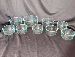 lot 1248 image: Pyrex 6pcs 1 cup bowls, and more