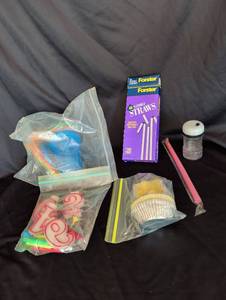 lot 1251 image: Party Supplies Lot