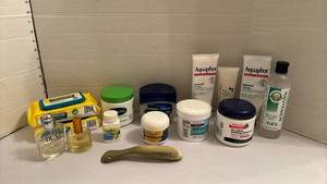 lot 1330 image: Health & Beauty items