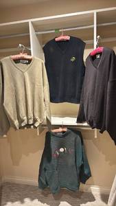 lot 1401 image: StCroix Knits V-Neck Sweater with WSU Vest L XL