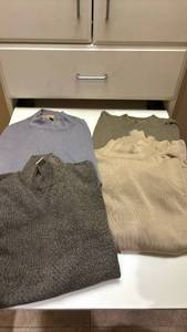 lot 1402 image: Four Large Knit Sweaters Long Sleeve Crew Neck