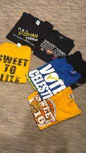 lot 1426 image: T Shirts L XL
