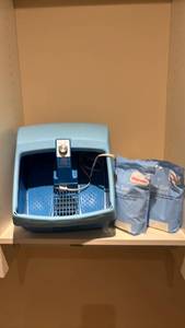 lot 1457 image: Clairol The Foot Fixer Massager with Walgreens Epsom Salt Packets
