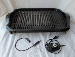 lot 2013 image: Presto Grill Electric Tabletop Griddle and misc probe