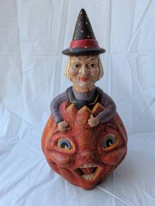 lot 2020 image: Carved Wooden Witch Head Figurine with Pointed Hat 15x8.5