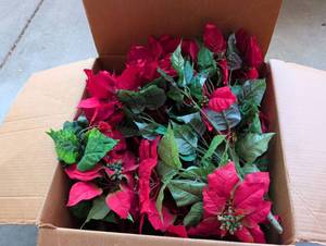 lot 2044 image: Faux Poinsettia Stems Red Lot in Box