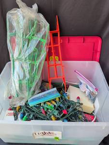 lot 2045 image: Holiday String Lights Lot with cord winders and Accessories