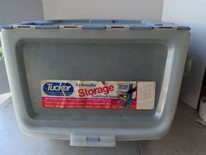 lot 2108 image: Tucker Stackable Storage Container See-Through Stacking 14x19x19
