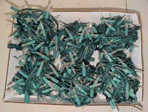 lot 2215 image: Lot of Green String Lights with Clear Bulbs and Green Wire