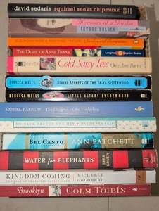 lot 2232 image: Lot of 14 Books David Sedaris, Rebecca Wells, Colm T�ib�n, Sara Gruen, Michelle Goldberg
