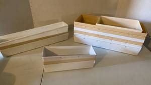 lot 2412 image: Plastic Storage Bins Trays Organizers