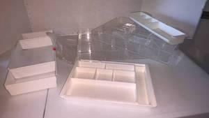 lot 2413 image: Drawer organizers