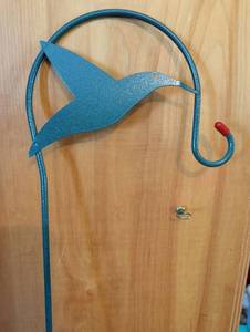 lot 2600 image: 57 inch Shepherds hook with hummingbird design