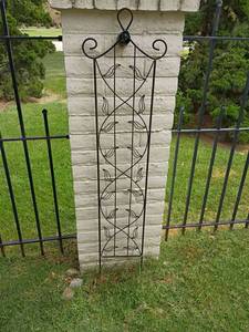 lot 3100 image: 5ft Lattice