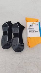 lot 10670 image: Sock Lot