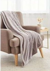 lot 10741 image: Northpoint Jacquard Throw Blanket