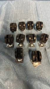 lot 2024 image: Lot of 10 Swivel Plate Mount plastic 1.5 Casters