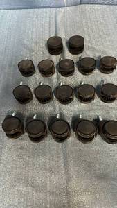 lot 2028 image: Assortment of Plastic Stem Mount 2 Swivel Wheels. 716 Stem.