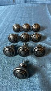 lot 2038 image: Lot of 10 Round Silver Pull Knobs.
