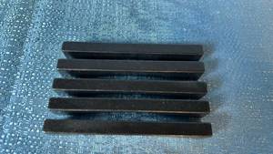 lot 2066 image: Lot of 5 Bronze Cabinet or Drawer Pull Handles.