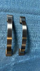 lot 2099 image: Two Silver Cabinet or Drawer Pull Handles.