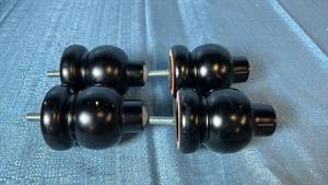 lot 2124 image: Lot of 4 Black Round Wooden Furniture Legs.