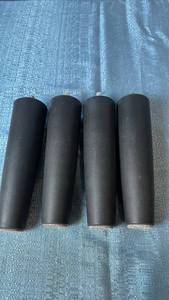 lot 2130 image: Lot of 4 Black Plastic Round Furniture Legs.