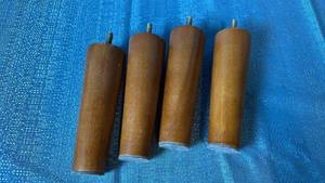 lot 2131 image: Lot of 4 Round Wooden Furniture Legs.