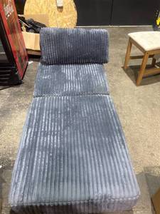 lot 2202 image: Modular Floor Chaise LoungerChair