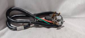 lot 34819 image: Heavy-duty 4-prong appliance power cord