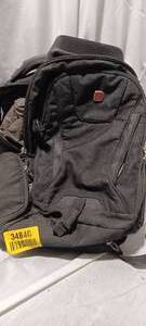 lot 34840 image: SwissGear office laptop backpack
