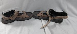 lot 34891 image: Pair of FootJoy mens golf sandals featuring a textured rubber sole with soft spikes size 12