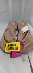 lot 34894 image: Womens So brand Gold flip-flops size 78