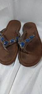 lot 34897 image: Womens suede sandals with blue gem accents on straps size 7-8 MED