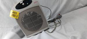 lot 34920 image: Sunbean space heater