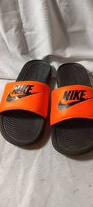 lot 34932 image: Nike orange and black slides size10