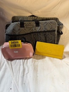 lot 34556 image: womens wallet, traveling makeupshower case