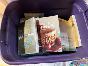 lot 34573 image: Tote full of nice and good condition books.