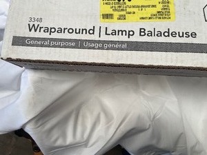 lot 34631 image: New - 4  Wraparound Lamp Baladeuse For Shop.