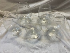 lot 34661 image: Brandy Sipping Glasses.