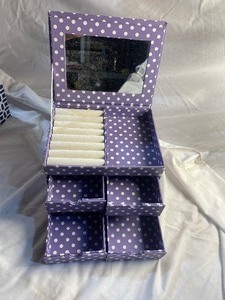 lot 34666 image: Jewelry box & Folder Holder Organizer.