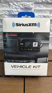 lot 8 image: SiriusXM Vehicle Kit SXDV3 PowerConnect Dock Magnetic Antenna