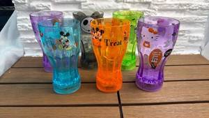 lot 9 image: Lot of 6 Disney Flashing Cups Halloween Drinking Glasses (2 are cracked)
