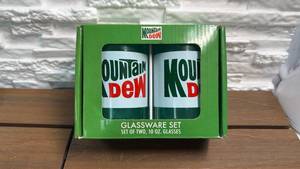 lot 40 image: Mountain Dew Glassware (Set of Two) 10 oz Glasses 110316-MT-P2-A