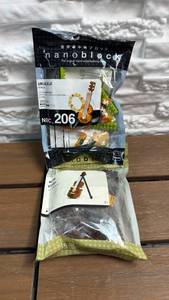 lot 43 image: Nanoblock Building Block Sets - Ukulele & Violin
