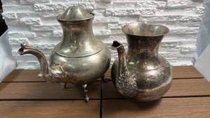 lot 83 image: Vintage silver plated pots