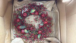 lot 93 image: Red Apple and Berry Wreath (16)