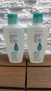 lot 132 image: Avon Skin So Soft Original Bath Oil Spray 150 ml 5 fl oz - Lot of 2